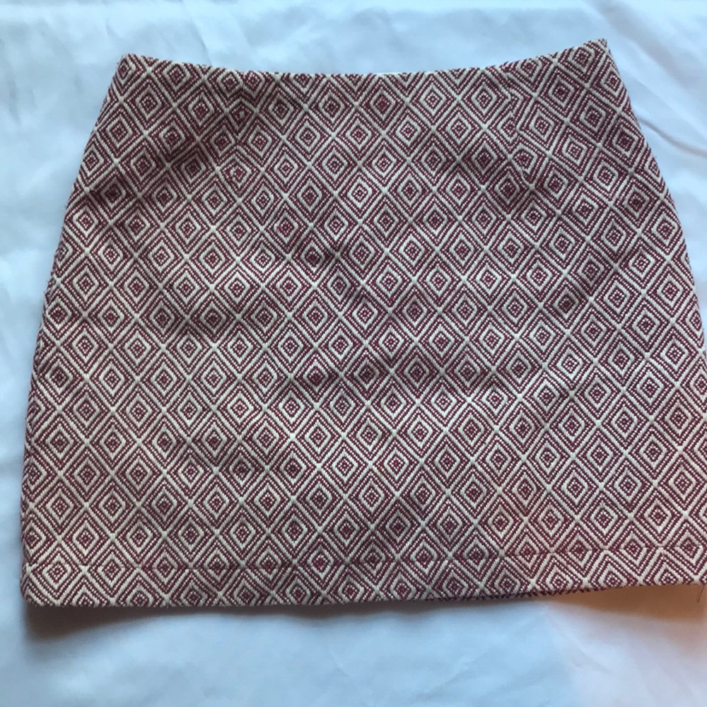Patterned skirt